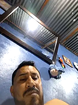 Eumanzor online show from 06/11/26, 02:53