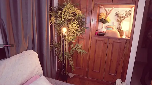 Lucy fit online show from 09/17/25, 10:06