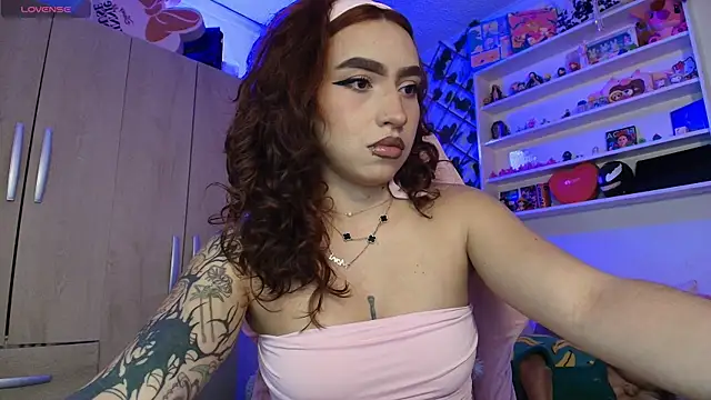 valenor  online show from 04/22/26, 03:20