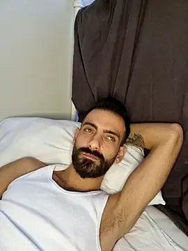 Snapshot of Drkats chatting on 11/28/25, 06:16 Drkats online show from 11/28/25, 06:16