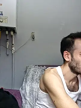 Snapshot of Drkats chatting on 12/21/25, 08:05 Drkats online show from 12/21/25, 08:05