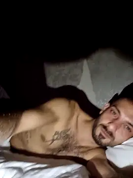 Snapshot of Drkats chatting on 03/31/26, 09:15 Drkats online show from 03/31/26, 09:15