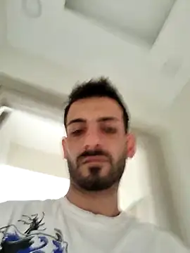 Snapshot of Drkats chatting on 04/03/26, 05:49 Drkats online show from 04/03/26, 05:49