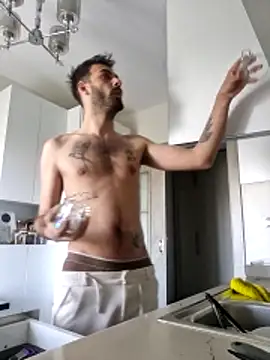 Snapshot of Drkats chatting on 04/10/26, 12:21 Drkats online show from 04/10/26, 12:21