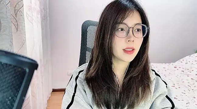Butterfly--- online show from 12/08/24, 08:41