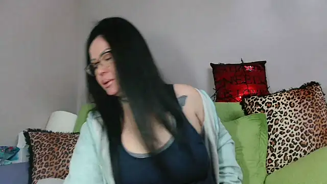 x  KHALEESI  x online show from 02/16/25, 08:33