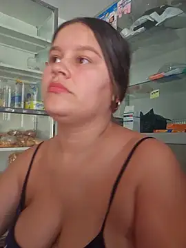 Snapshot of sweet_lucia chatting on 10/30/25, 12:28 sweet lucia online show from 10/30/25, 12:28