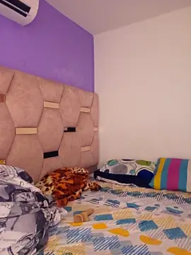 sweet lucia online show from 03/12/26, 03:40