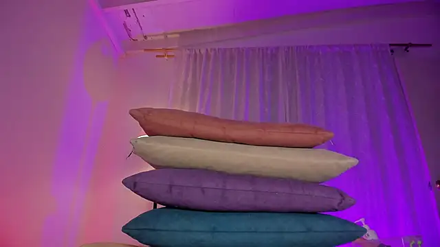 hot booty  online show from 12/10/24, 12:50