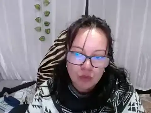 Sonialorens  online show from 02/07/25, 02:37