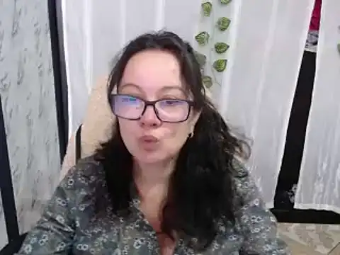 Sonialorens  online show from 02/27/25, 02:43