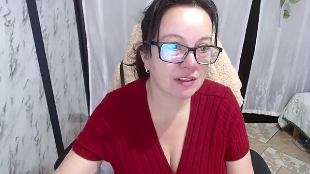 Sonialorens  online show from 03/06/25, 12:09