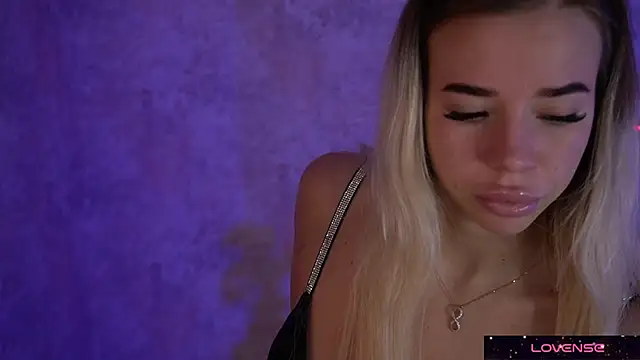 Sexy Ira online show from 02/07/25, 05:52