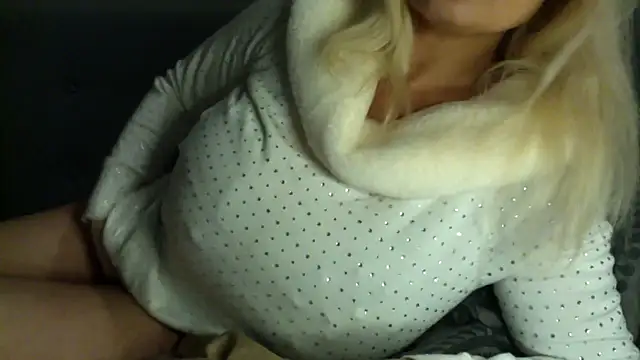 Lisavontease online show from 12/27/24, 09:22