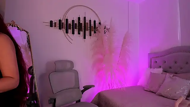 LaraBaker online show from 03/12/25, 05:17