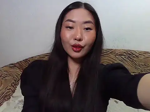 Snapshot of Aleksa_Blackdream chatting on 01/24/25, 02:51 Aleksa Blackdream online show from 01/24/25, 02:51