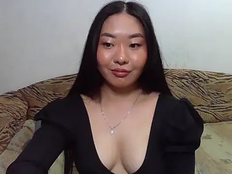 Snapshot of Aleksa_Blackdream chatting on 02/07/25, 03:45 Aleksa Blackdream online show from 02/07/25, 03:45