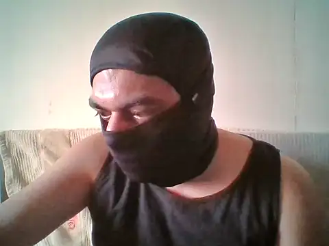 Snapshot of LadyLove_69 chatting on 03/04/25, 11:51 LadyLove 69 online show from 03/04/25, 11:51