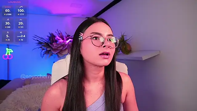 soyccherry  online show from 04/22/26, 10:11