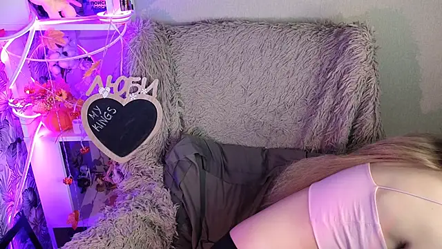 sarakaell online show from 11/09/25, 01:26