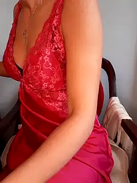 megan2021 online show from 12/11/24, 01:17