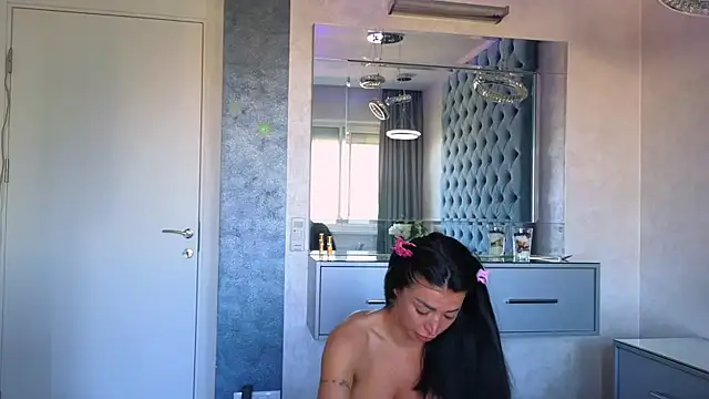 Theowonder online show from 05/06/26, 07:35
