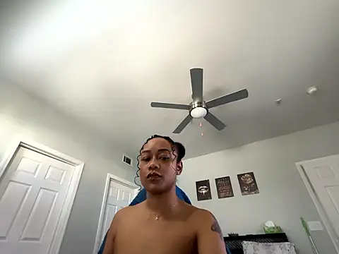 RylHoneyy online show from 01/08/26, 09:17