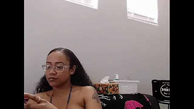 RylHoneyy online show from 02/22/26, 07:56