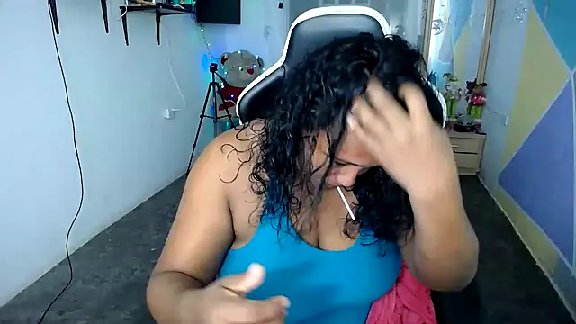 marysol83 online show from 12/21/24, 12:53