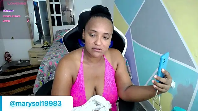 marysol83 online show from 01/18/25, 12:57