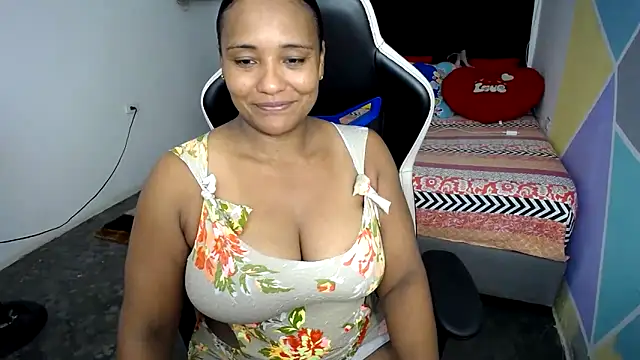 marysol83 online show from 02/22/25, 01:44