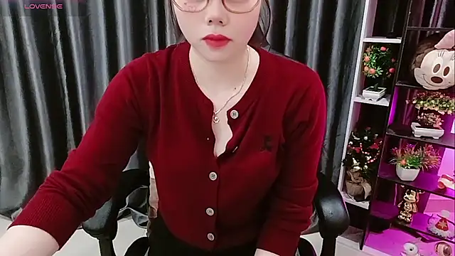 Yuki-yio online show from 02/25/26, 01:15