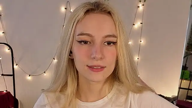berrry girl online show from 07/11/26, 11:02
