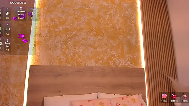 Snapshot of Alana_2916_ chatting on 10/08/25, 03:26 Alana 2916  online show from 10/08/25, 03:26