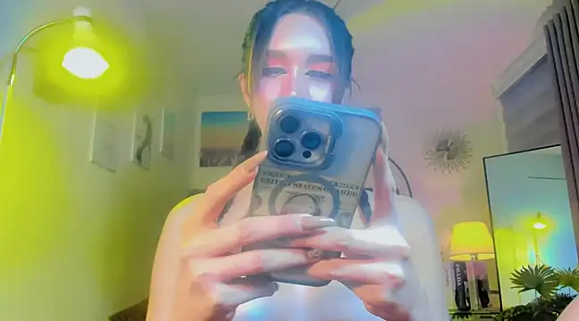 Addison  Lee online show from 12/01/24, 10:53