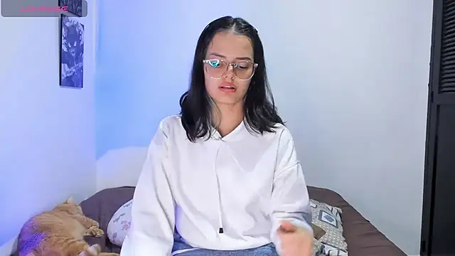 Abby Saenz01 online show from 09/30/25, 09:42