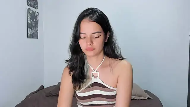 Abby Saenz01 online show from 11/19/25, 05:57