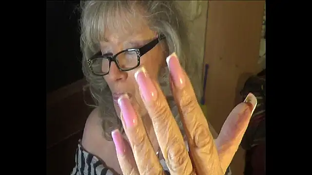 RoyalTits online show from 04/10/26, 01:27