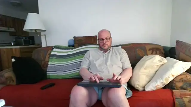 Ursulet US online show from 06/13/26, 12:08
