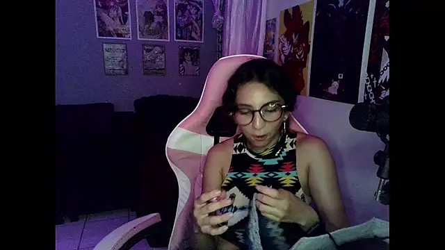 Snapshot of Abysparadise chatting on 09/27/25, 02:27 Abysparadise online show from 09/27/25, 02:27