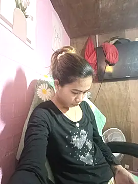 Cutie body11 online show from 11/12/25, 11:25