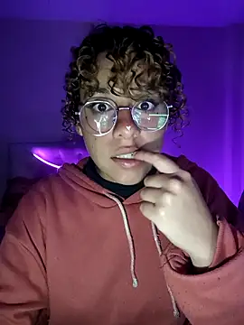 EmmaMelissa0521 online show from 03/12/25, 03:57