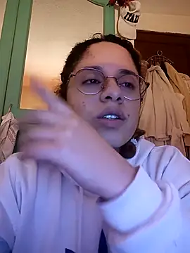 EmmaMelissa0521 online show from 09/20/25, 11:39