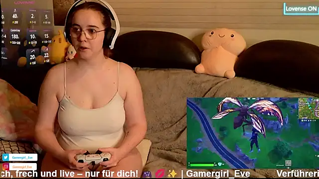 GamerGirl Eve online show from 01/24/25, 07:18