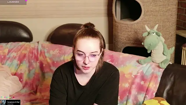 GamerGirl Eve online show from 03/08/26, 06:44