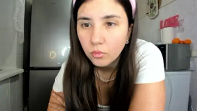 MiaMarrone online show from 01/08/26, 09:28