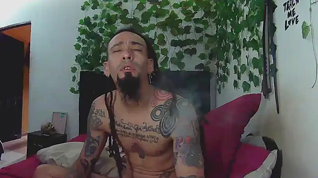 caribbeanlover1 online show from 11/11/25, 12:27