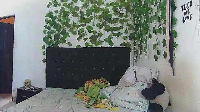 caribbeanlover1 online show from 02/21/26, 01:23