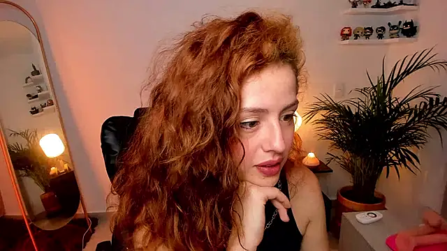 Cassandra Caiin online show from 02/11/25, 04:01