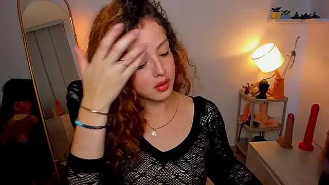 Cassandra Caiin online show from 09/14/25, 01:43